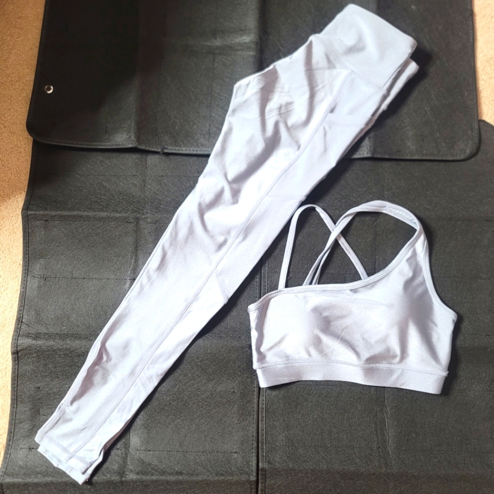 Brand New Shimmery Silver Workout/Leisure Set Pants and Sports Bra (S-XL)
